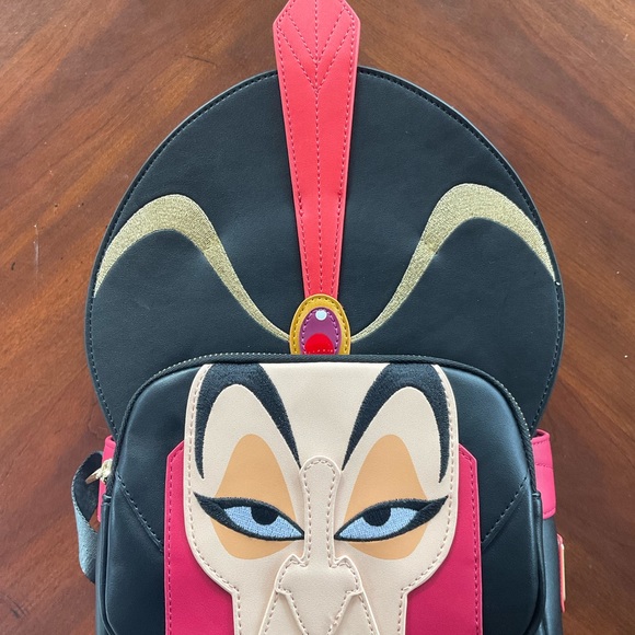 DISNEY PARKS   Loungefly Cosplay  Villian JAFAR  from the movie ALADDIN .. - Picture 8 of 9